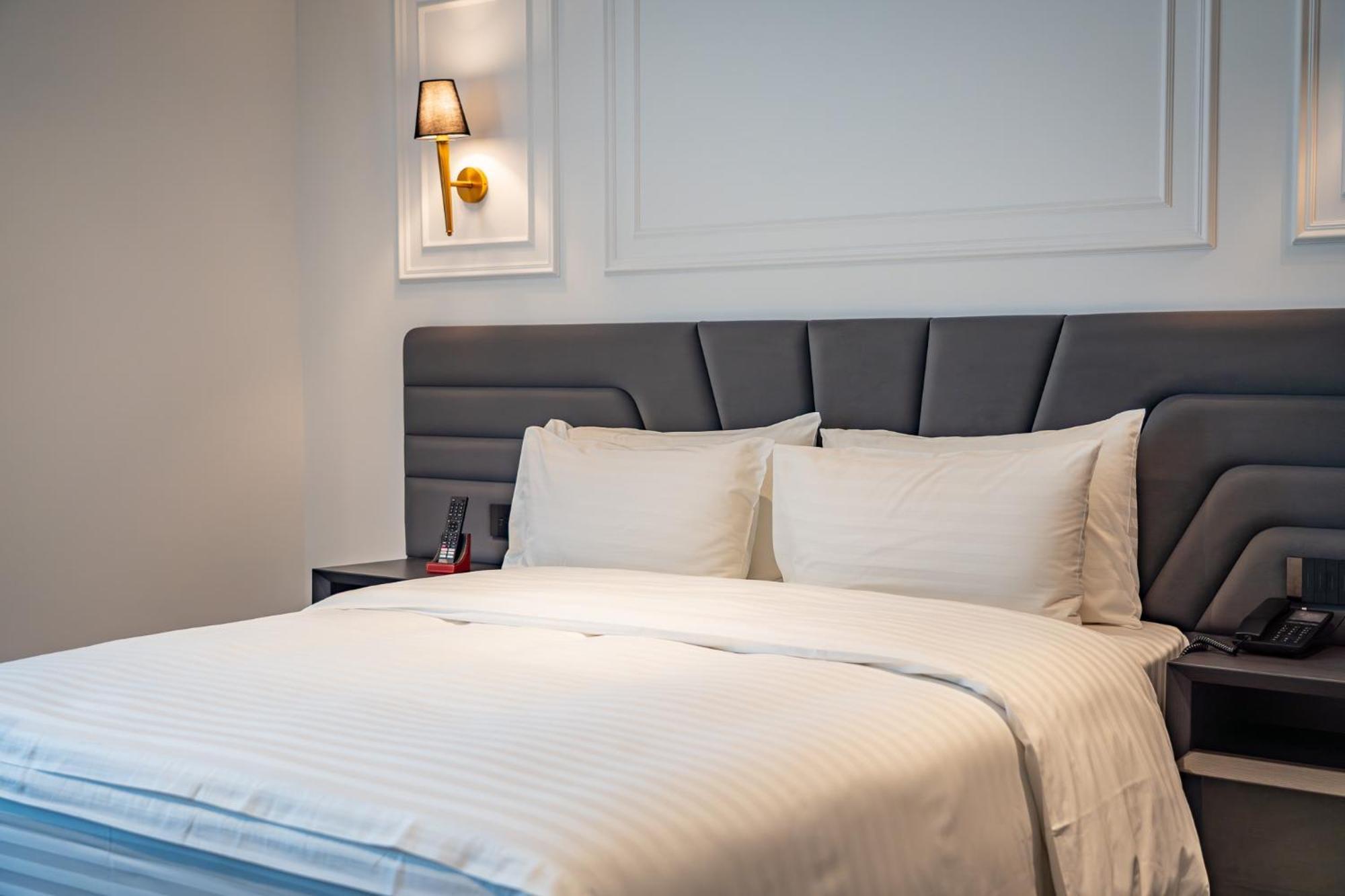 Sky Airport Hotel Cluj-Napoca Extérieur photo