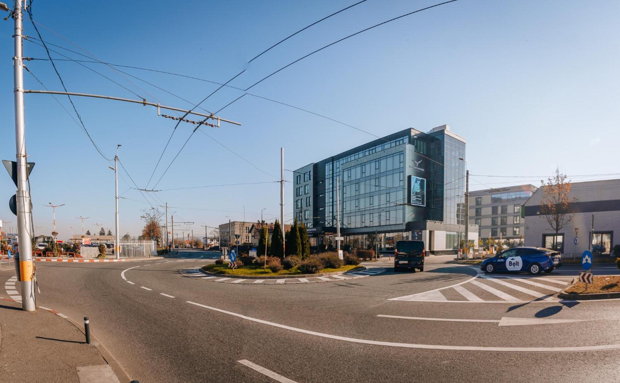 Sky Airport Hotel Cluj-Napoca Extérieur photo